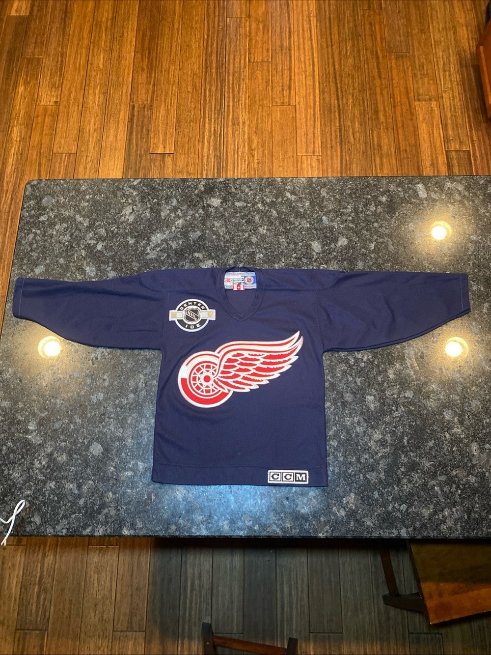 CCM Youth Small Jersey Detroit Red Wings Vtg Blue Practice Clean Vintage 90s NHL